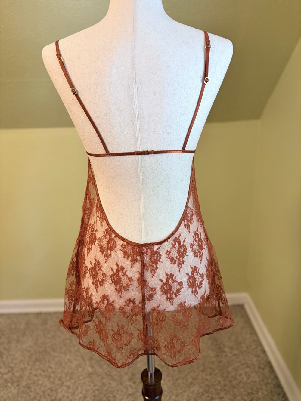 VTG 2006 Victoria's Secret Very Sexy Lace Babydoll Chemise - Size M Burnt Orange - Picture 3 of 10